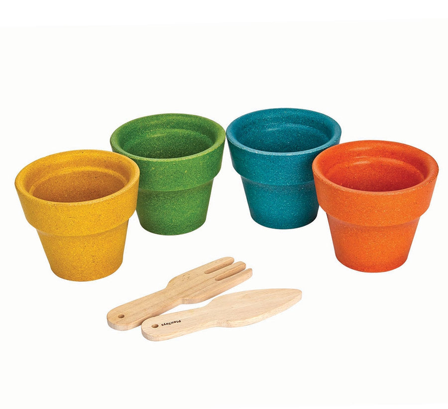 The PlanToys Flower pot set