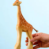 Girafe mâle en bois Bumbu