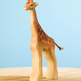 Girafe mâle en bois Bumbu