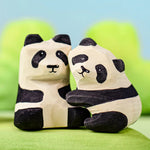 Bumbu Panda assis en bois