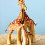 Veau girafe en bois Bumbu