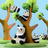 Bumbu Panda assis en bois