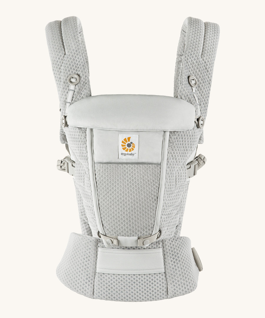 Ergobaby Adapt  SoftFlex™ Mesh Baby Carrier in Graphite Grey. Front view. 