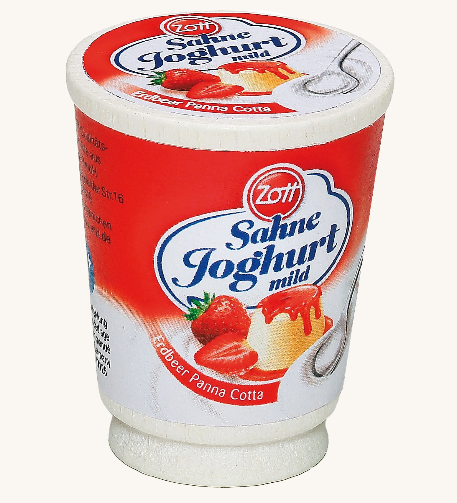 Erzi Wooden Cream Yogurt. A delicious looking pot of pretend yogurt, which would pair well with some Erzi fruit or an Erzi pastry for breakfast!