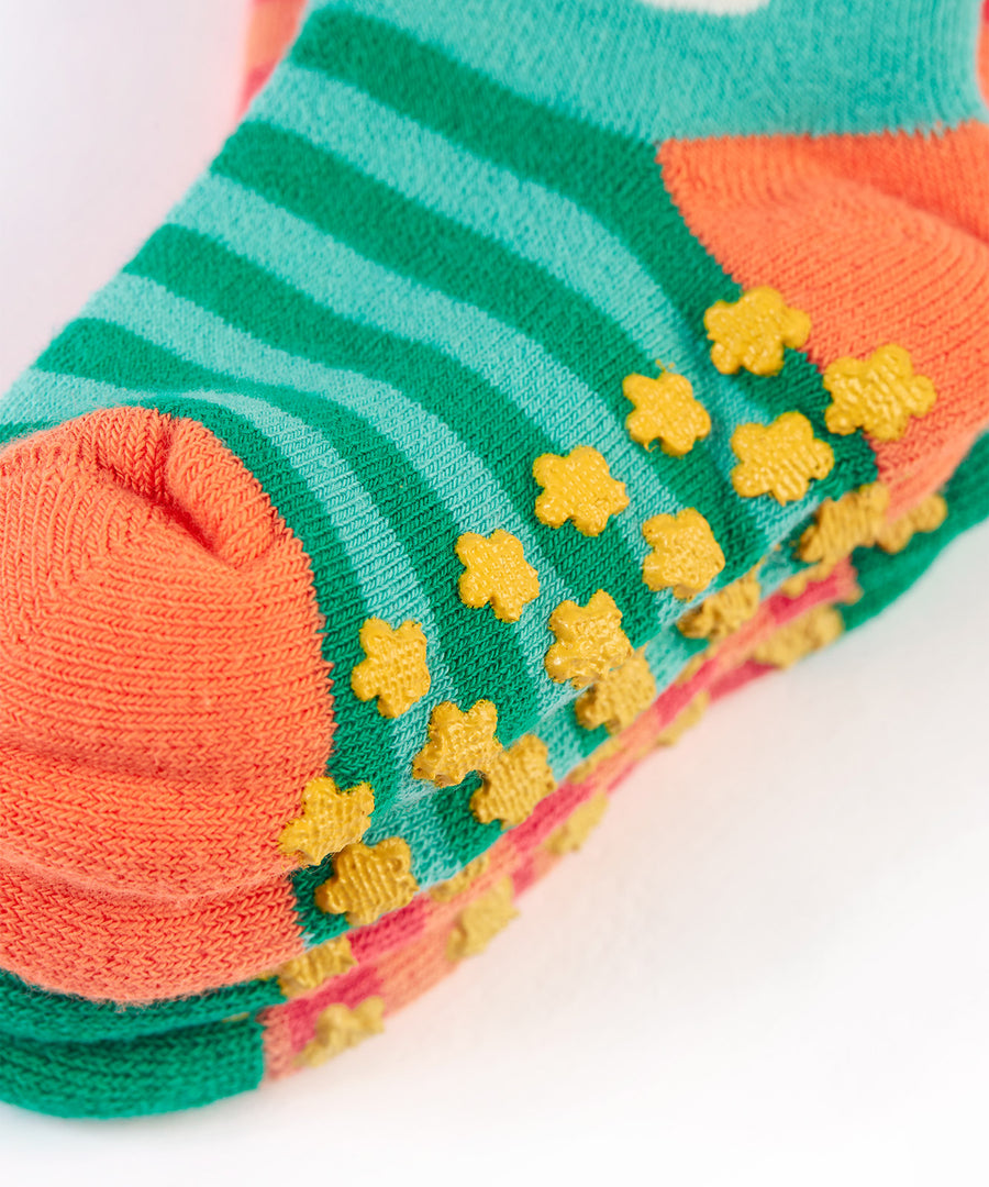 A closer look at the grippy dots on the bottom of the Frugi Grippy Socks 2 Pack - Giraffe