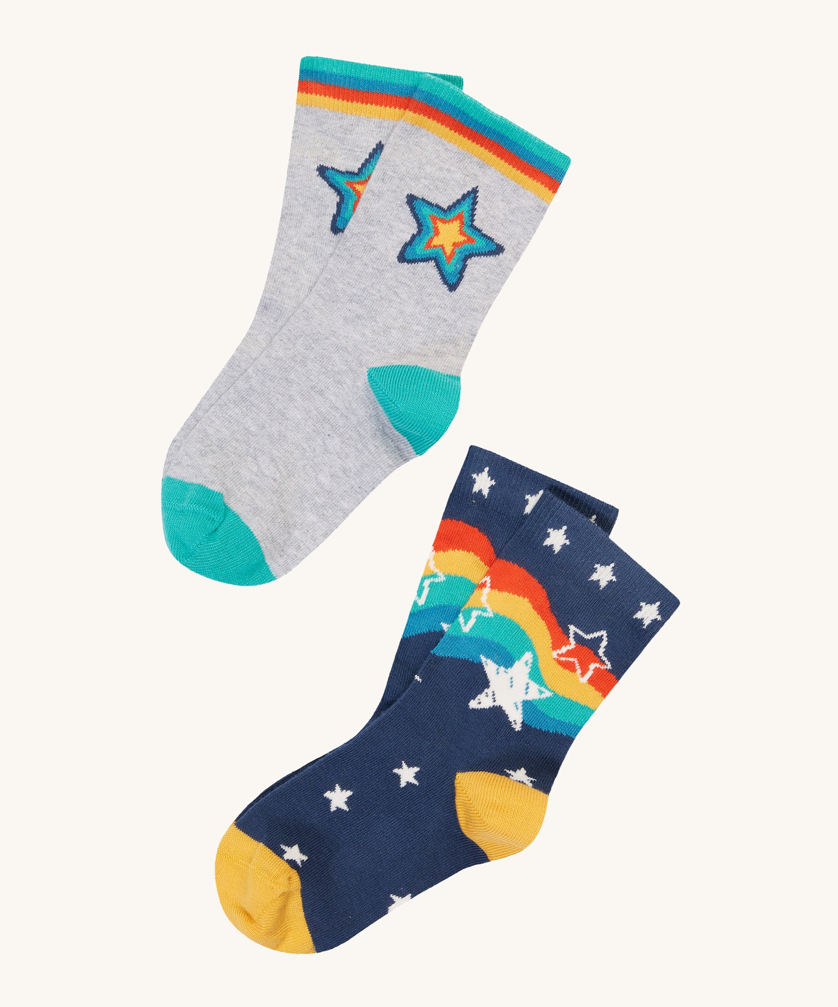 This 2-pack of Rock My Socks from Frugi are made with soft organic cotton and a touch of stretchy elastane to help them last longer. In Stars Multipack designs, these rib top socks have contrasting coloured cuffs, heels and toes.