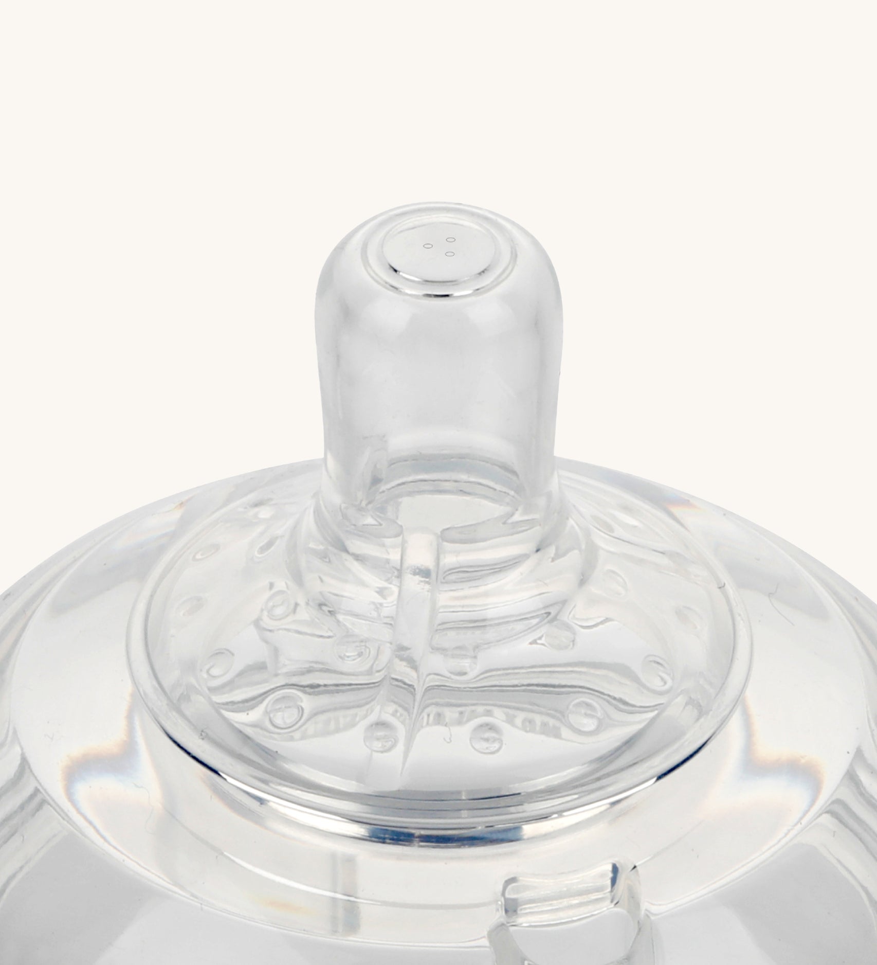 The flow hole of the medium Generation 3 Silicone Bottle Anti-Colic Nipple is a 3 small hole design