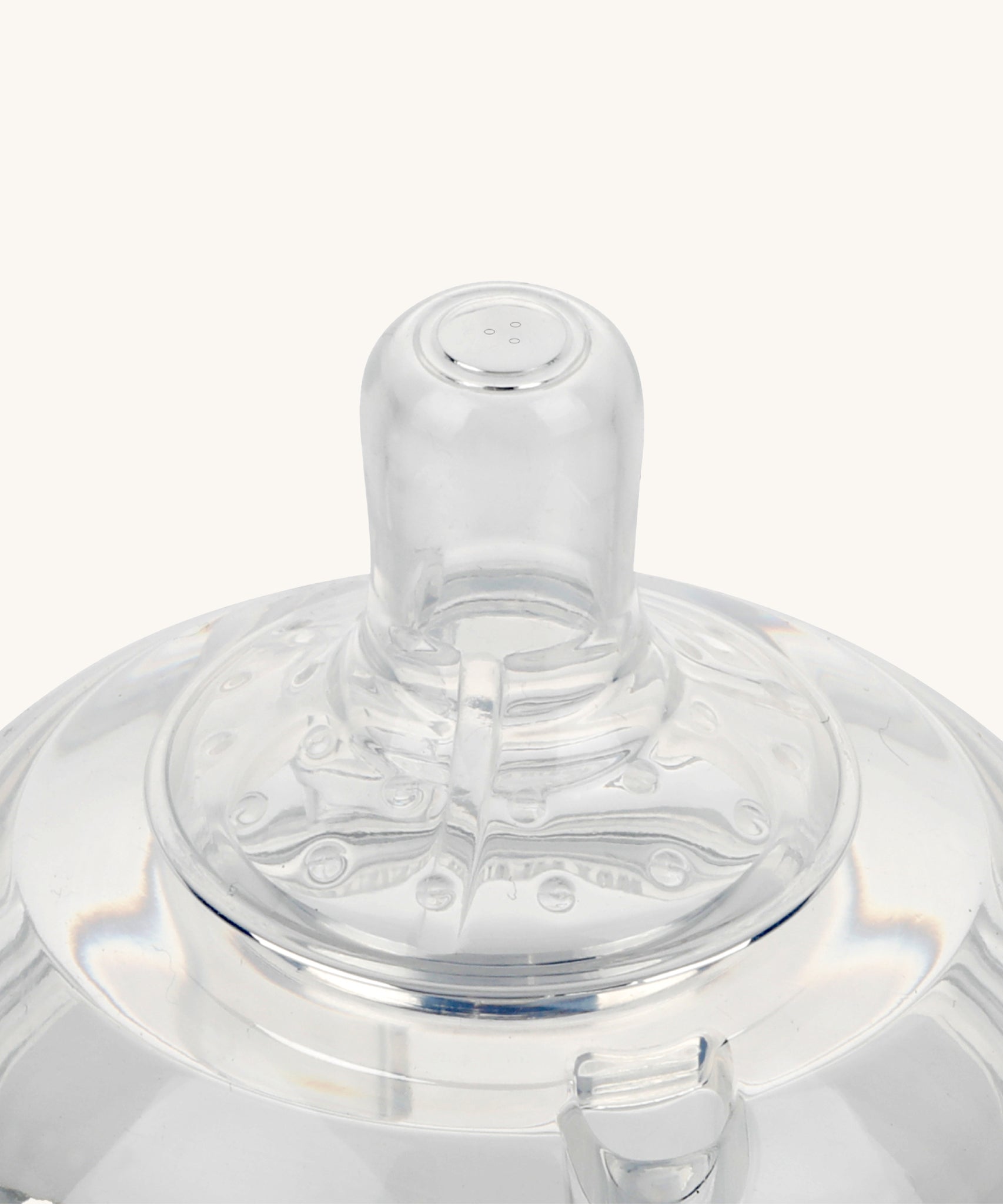 The flow hole of the medium Generation 3 Silicone Bottle Anti-Colic Nipple is a 3 small hole design