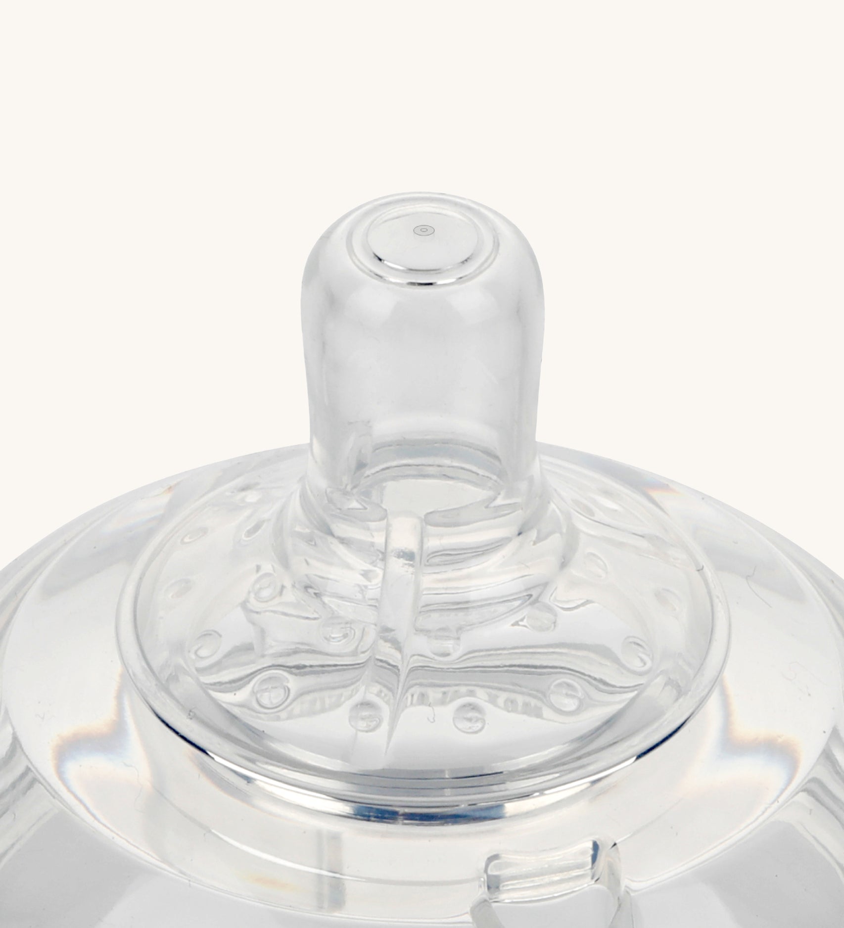 The flow hole of the slow Generation 3 Silicone Bottle Anti-Colic Nipple, is a single hole design