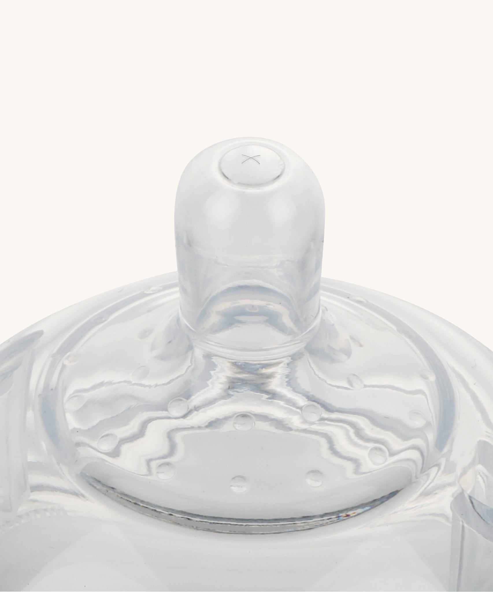 The flow hole of the Variable Generation 3 Silicone Bottle Anti-Colic Nipple is in a cross design