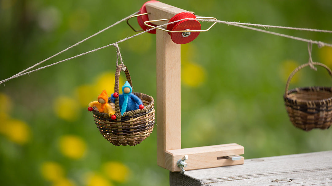 Kraul basket cable car toy with little Kraul gnome toys inside