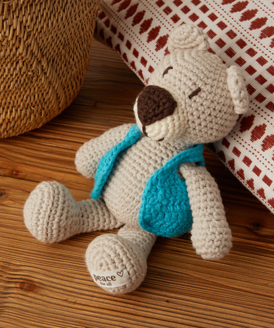 MADE51 Peace Bear, handmade from GOTS Organic Cotton by Syrian Refugees