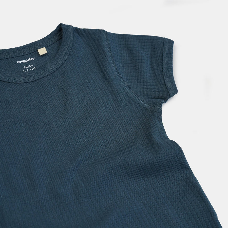 Close up of the collar and cuffs on the Meyadey children's dark blue ribbed t-shirt