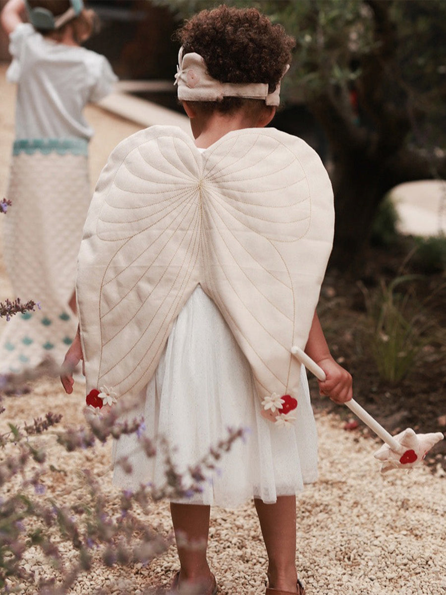 light pink and dark pink felt flowers. The fairy wings have a delicate gold embroidery stitch and flowers.