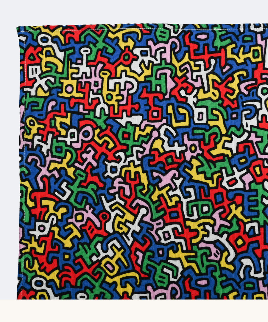 A closer look at the Etta Loves X Keith Haring Organic Baby Comforter - Brazil. A fun and colourful shaped print