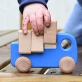 Bajo Truck With Blocks - Blue