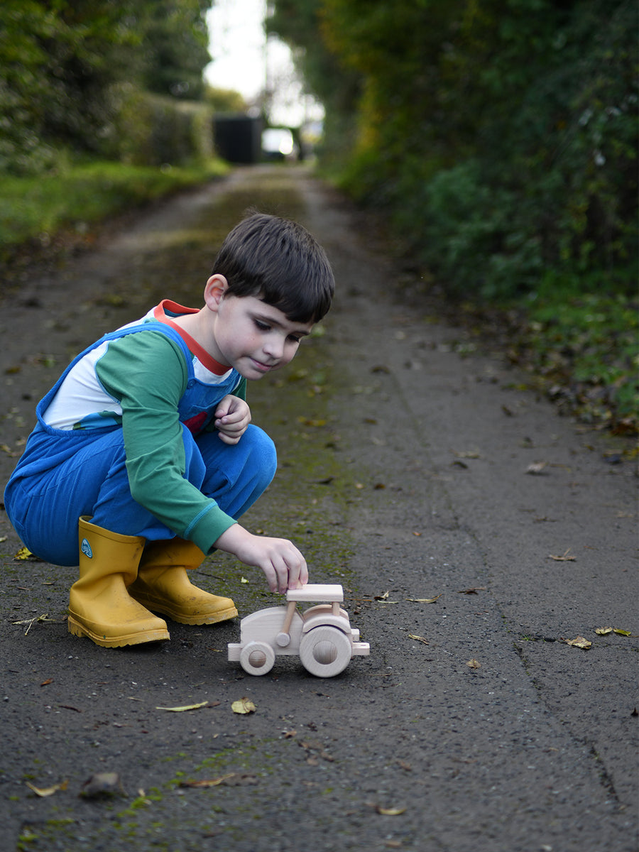 sandpaper being held by a child