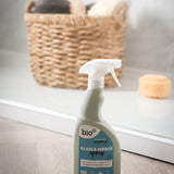 Bio-D natural eco friendly streak free glass and mirror cleaner in a 500ml spray bottle