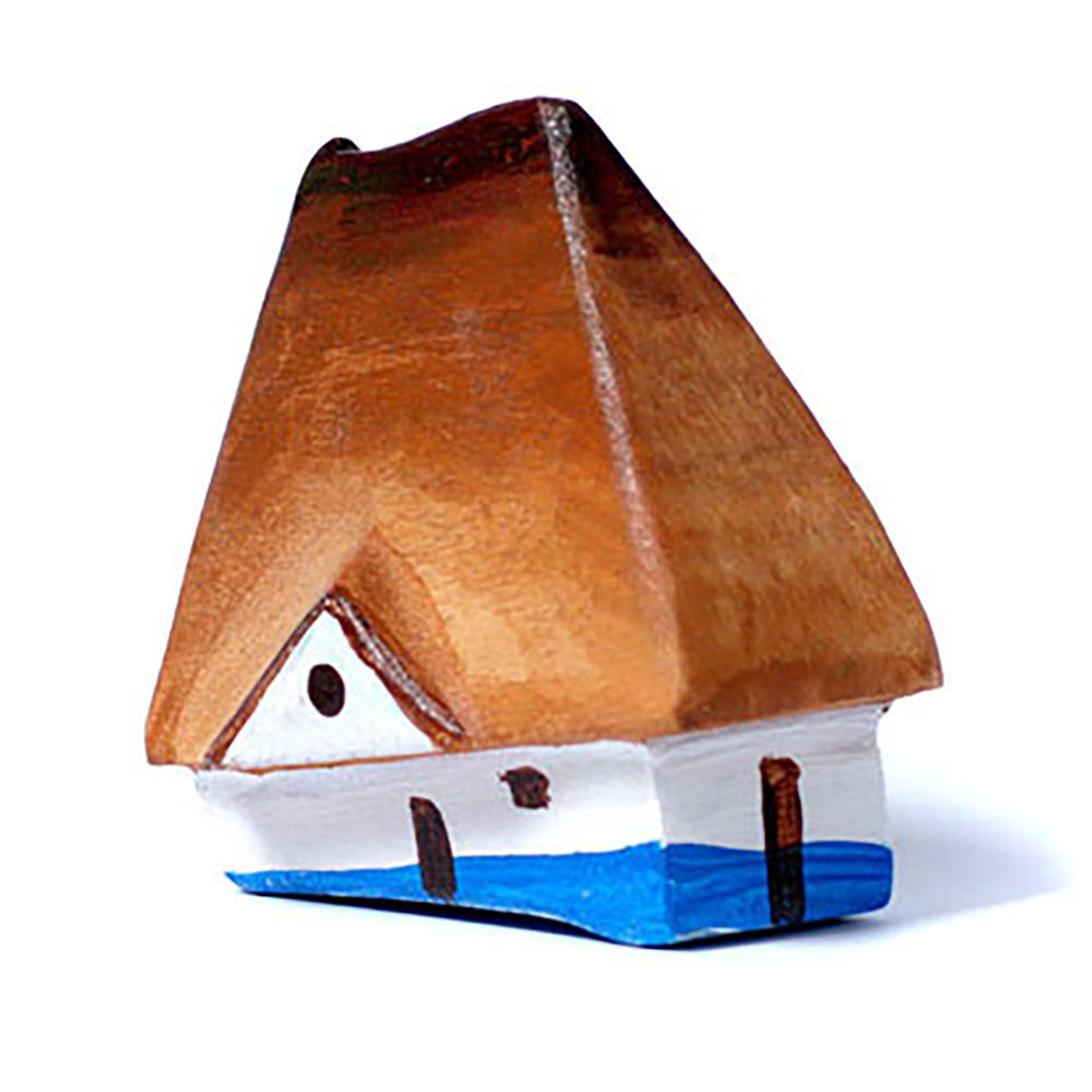 Bumbu bucovina eco-friendly handmade wooden house pictata on a white background