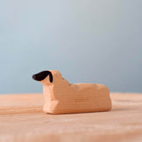 Mouton au repos en bois Bumbu