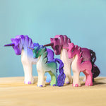 Licorne en bois rose Bumbu