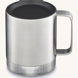 Tasse de camp isolée Klean Kanteen de 12 oz