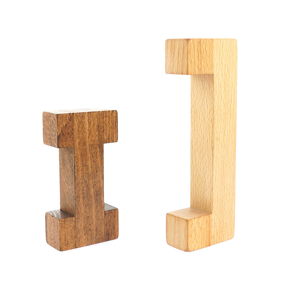 Two Drei Blatter eco-friendly geometric Chinter blocks on a white background