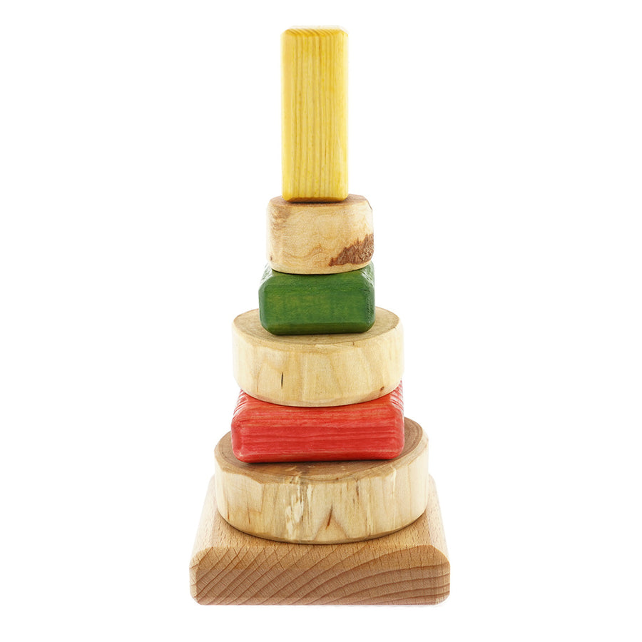 Drei Blätter eco-friendly wooden puzzle tower on a white background