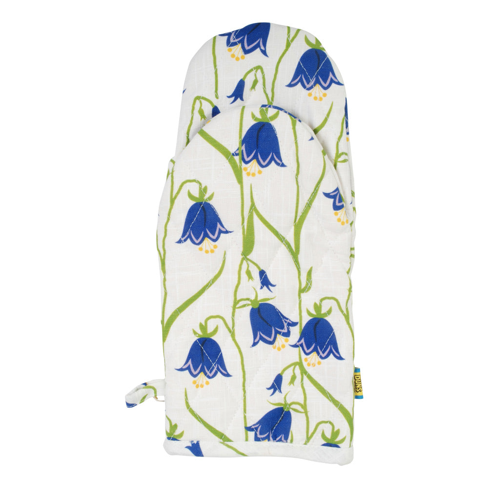 DUNS Sweden organic cotton linen bluebell oven mittens laid out on a white background