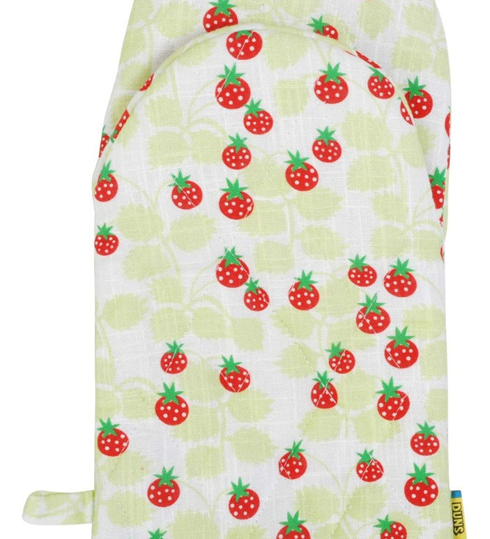 Cotton and linen blend oven glove with juicy alpine strawberries print from DUNS