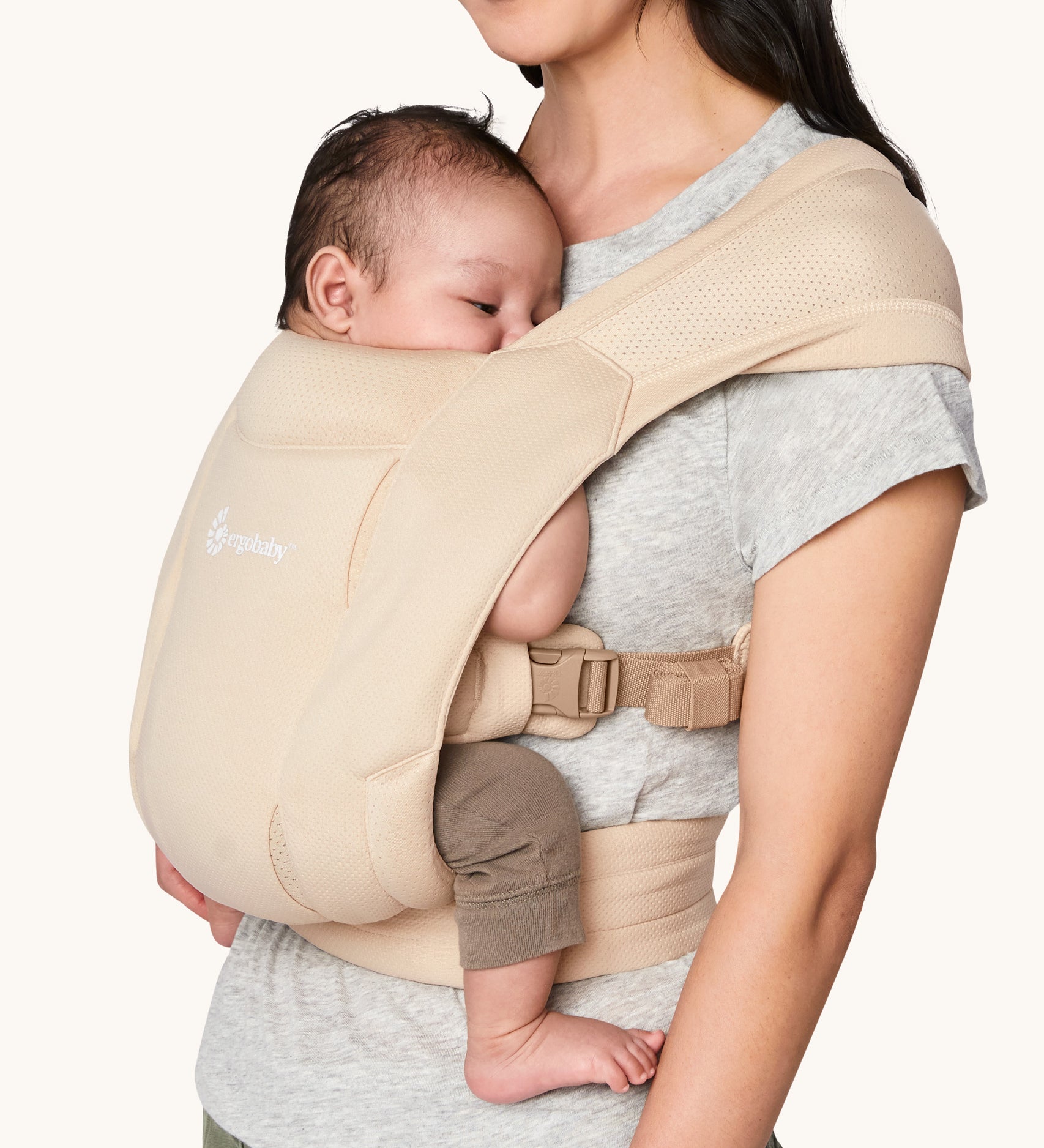 Ergobaby Embrace Soft Air Mesh Newborn Baby Carrier in cream