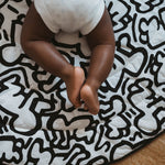 Tapis de jeu réversible Etta Loves X Keith Haring