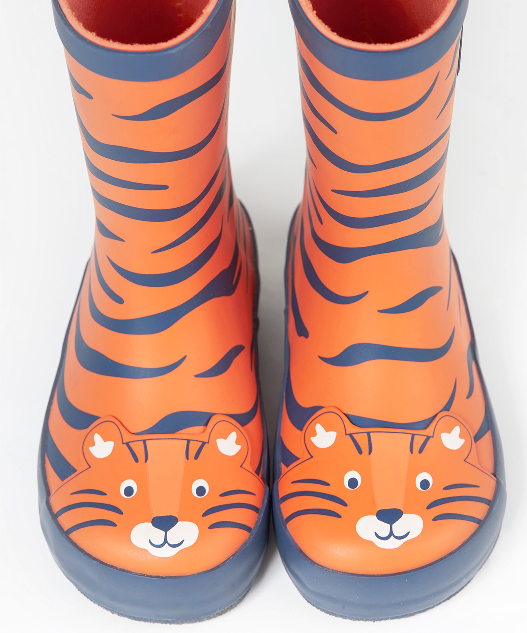 A closer look at the Frugi Children's Puddle Buster Wellington Boots - Salamander/Tiger