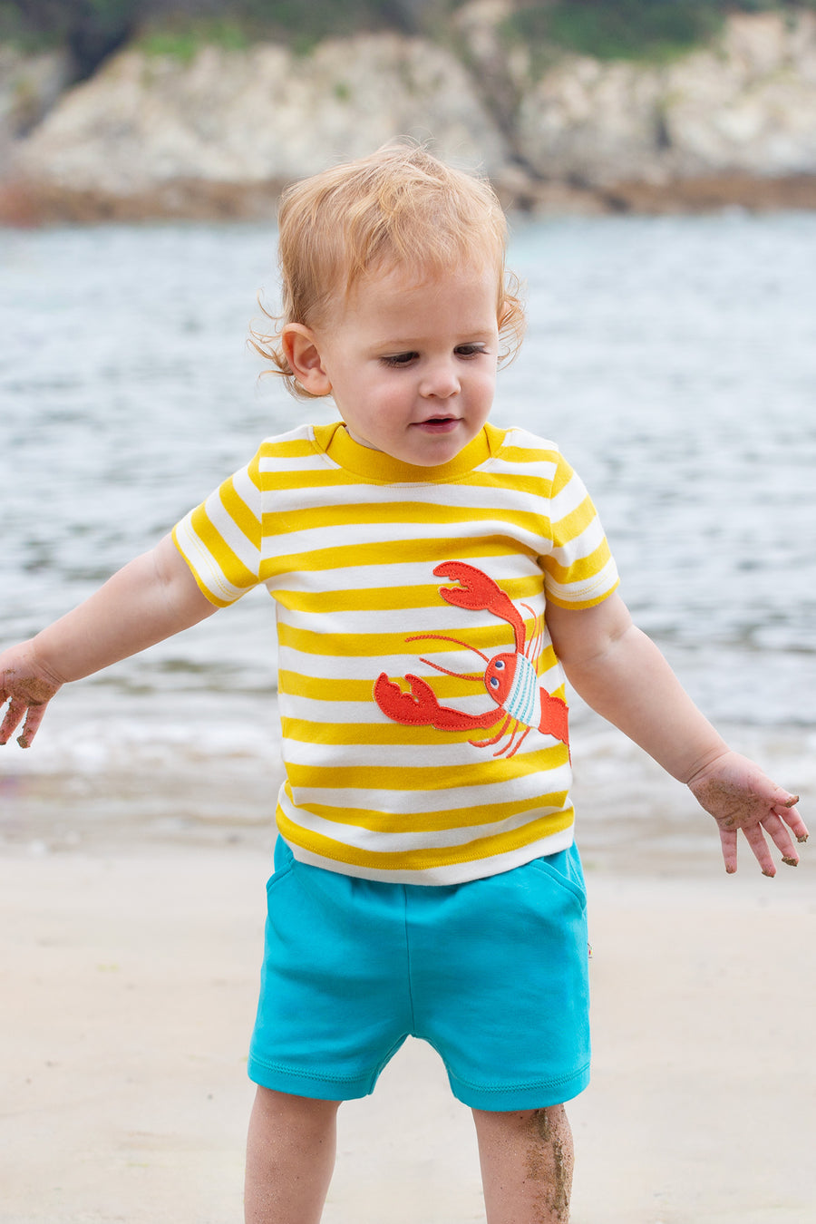  and coordinating light blue shorts with pockets