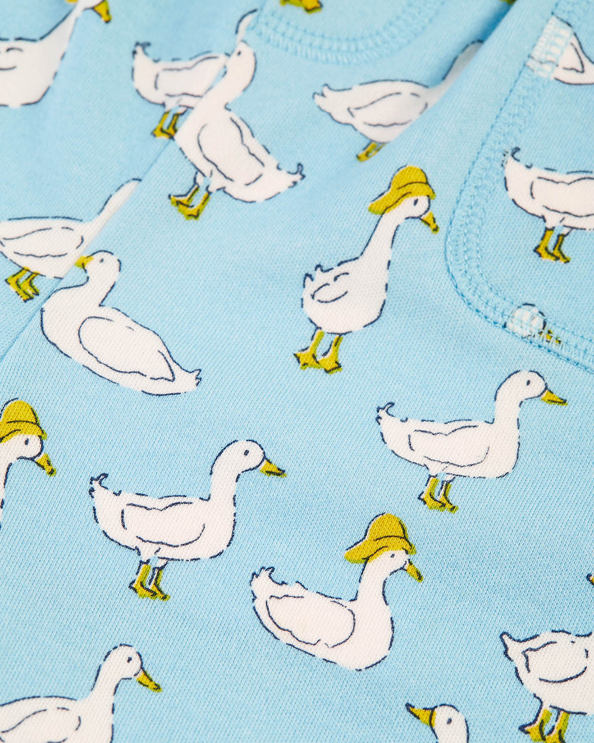 A closer view of the back of the Frugi Children's Organic Cotton Aiden Printed Shorts - Splish Splash Ducks There is a pocket on the back of the shorts