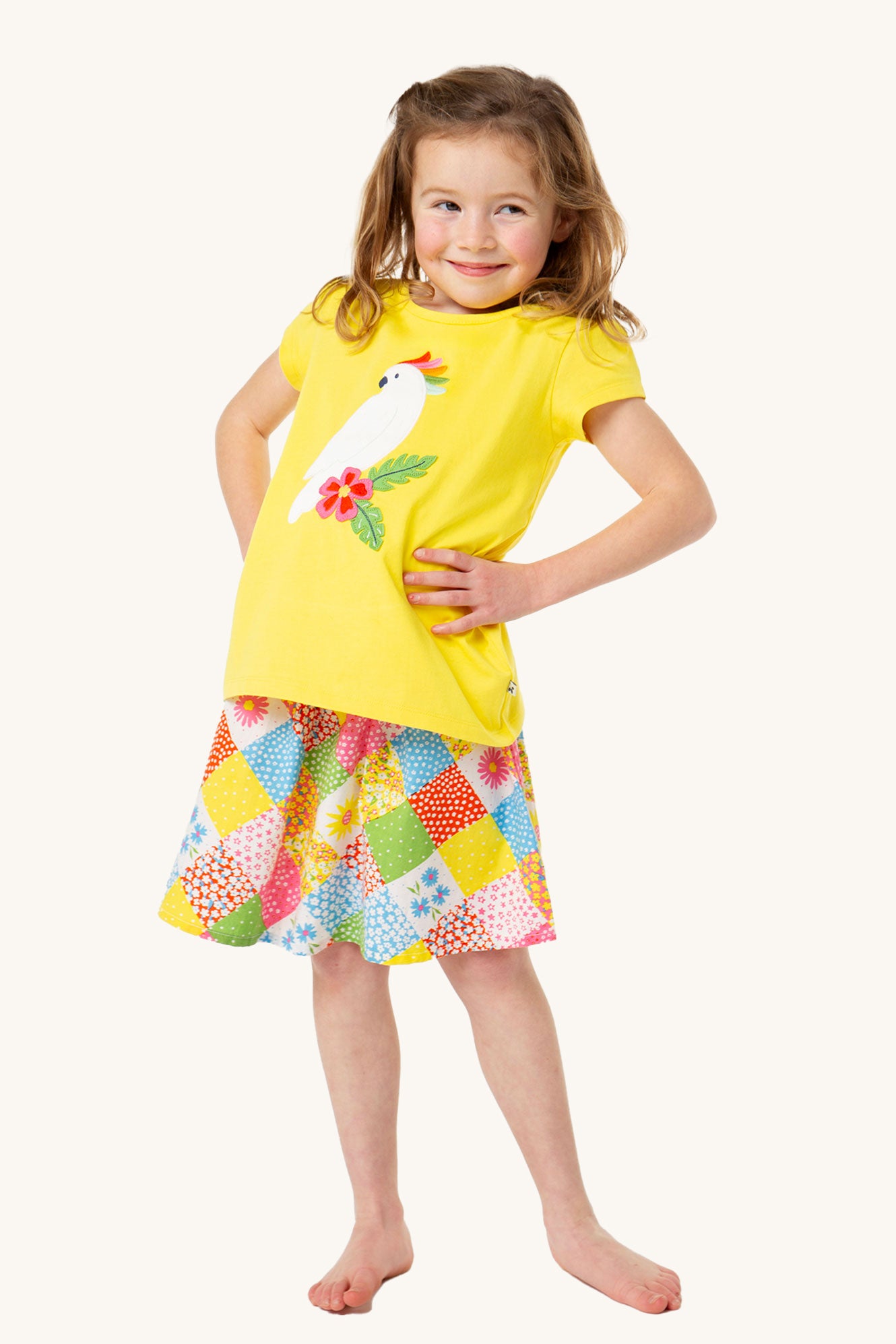  organic cotton Frugi T-Shirt for children features a gorgeous cockatoo applique with a colourful rainbow crest