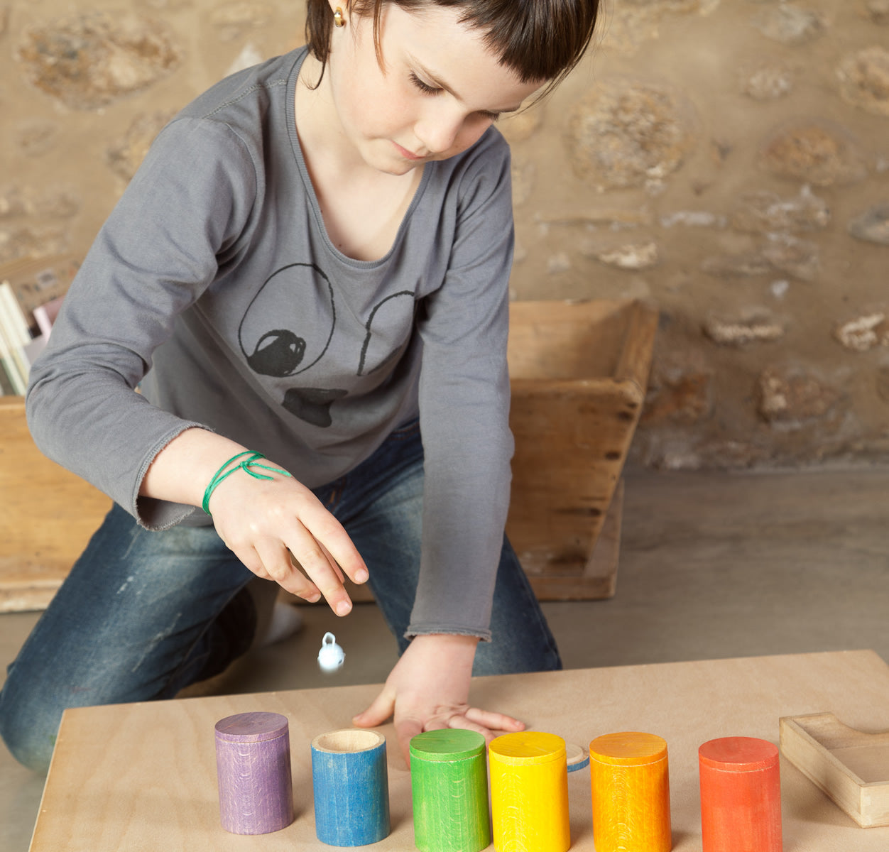 Grapat 6 Wooden Toy Rainbow Cups with lids on