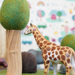 Ensemble d'animaux de la jungle de jouets en caoutchouc verts