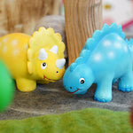 Ensemble de mini dinosaures en caoutchouc vert