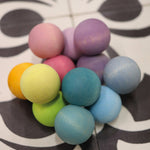 Grimm's Pastel Beads Grasper