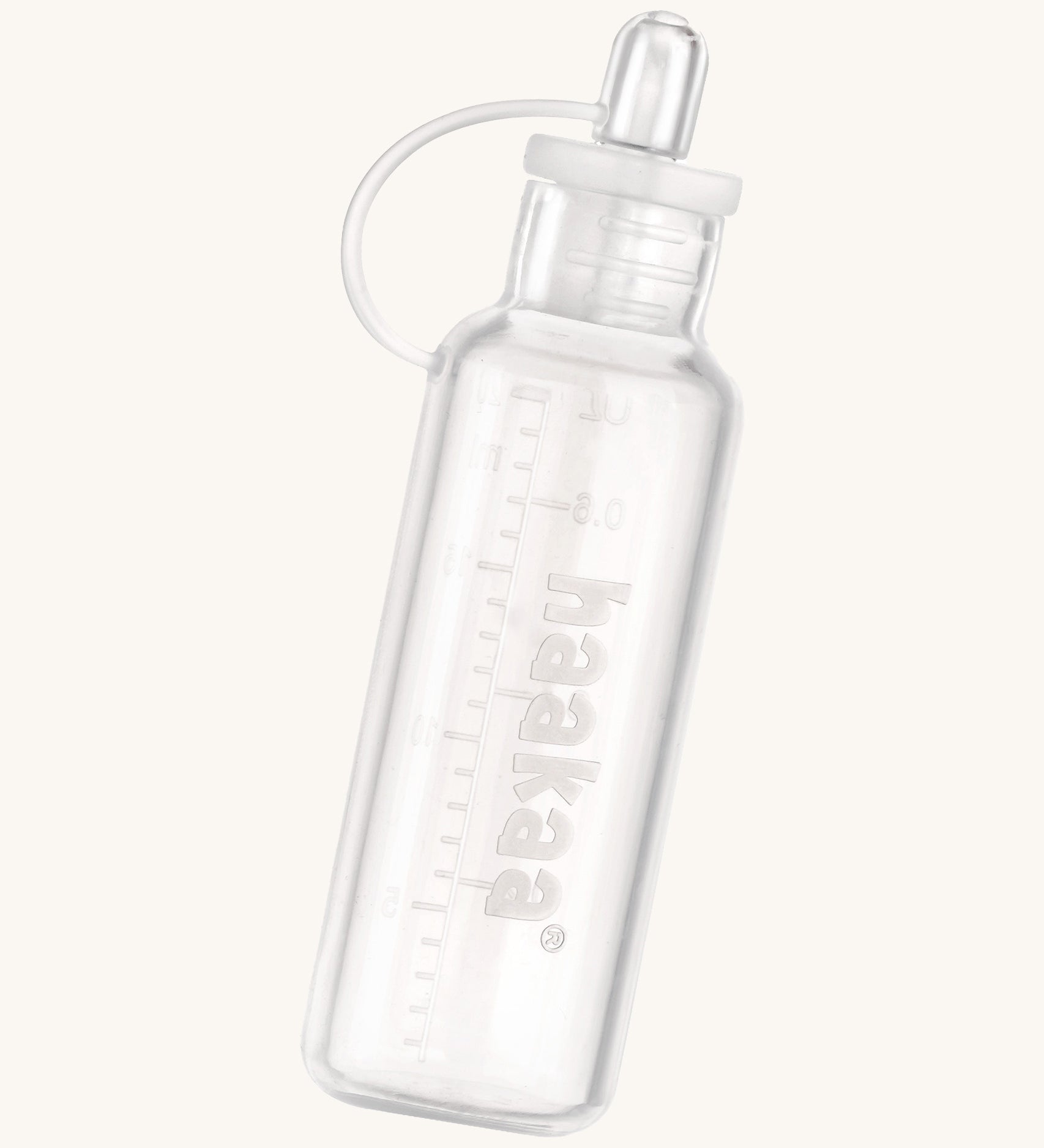 Haakaa 100% medical-grade Silicone Colostrum Collector. Easy-to-use and reuse, and can be stored in the fridge or freezer