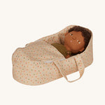 Olli Ella Dinkum Dolls Carry Cot - Gumdrop