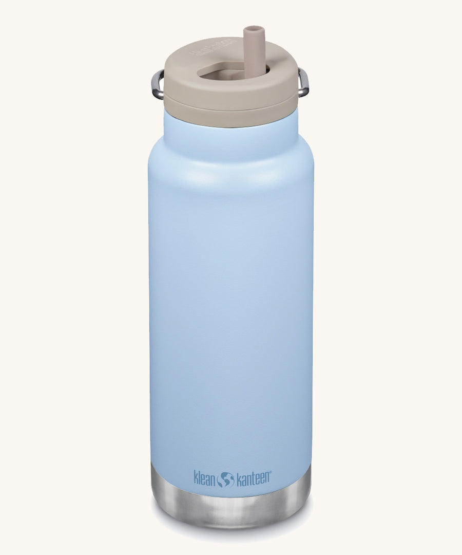 A Klean Kanteen 32oz clear sky coloured TKWide with taupe coloured Twist Straw Cap on a plain background.