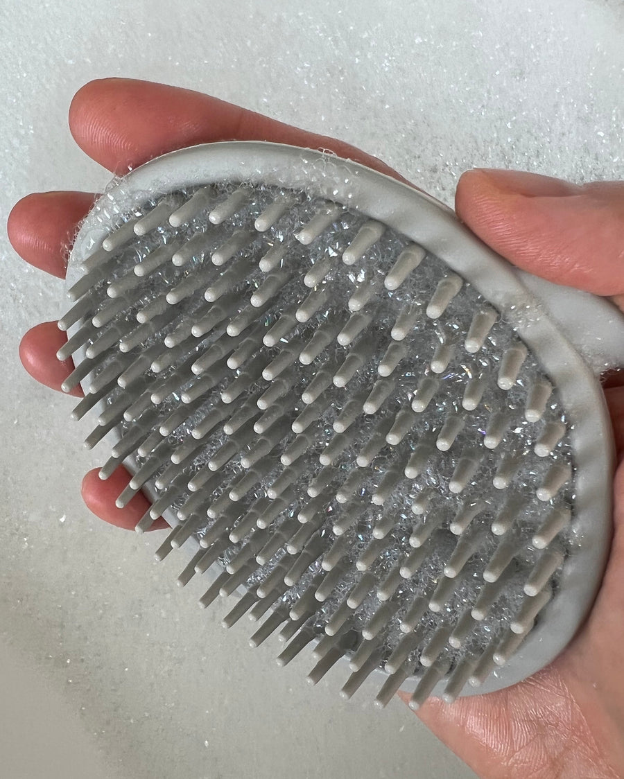 The silicone tips of the Kokoso Baby Bath Brush