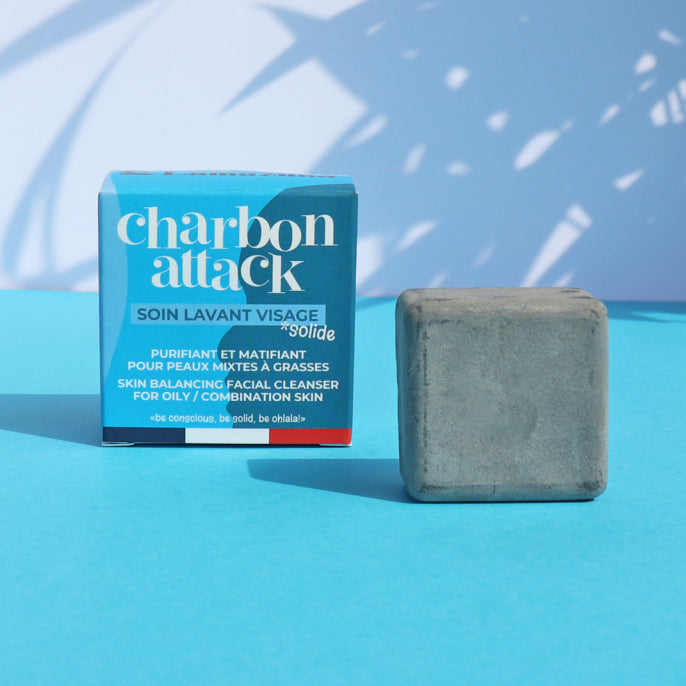 Picture of the Lamazuna Charcoal Yourself oily and combination skin Cleansing Bar with its blue box.