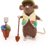 The Makerss - Small Gardening Mouse Needle Felt Kit