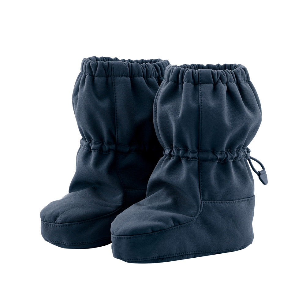 Mamalila eco-friendly toddlers allrounder winter booties in the navy blue colour on a white background