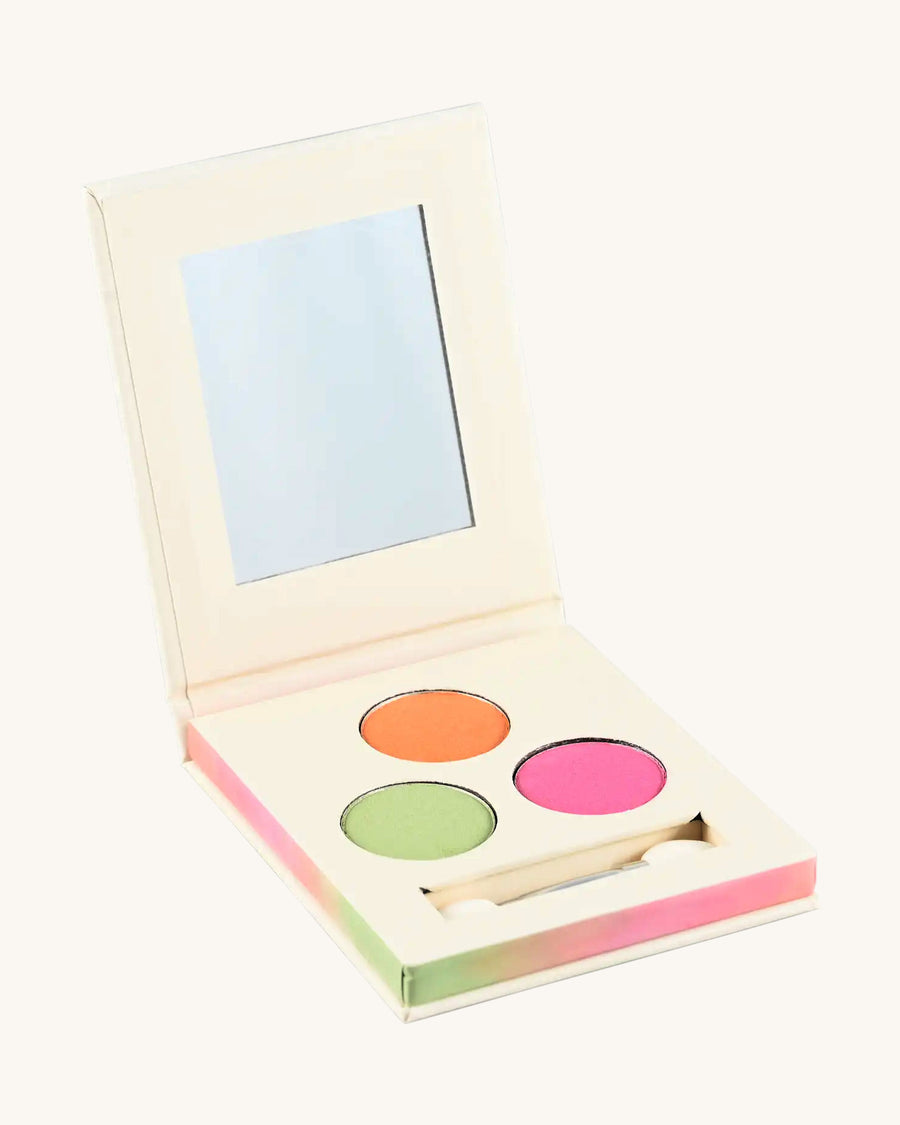 Namaki Natural Eyeshadows Palette - Spring pictures open showing all 3 colours on a plain background 