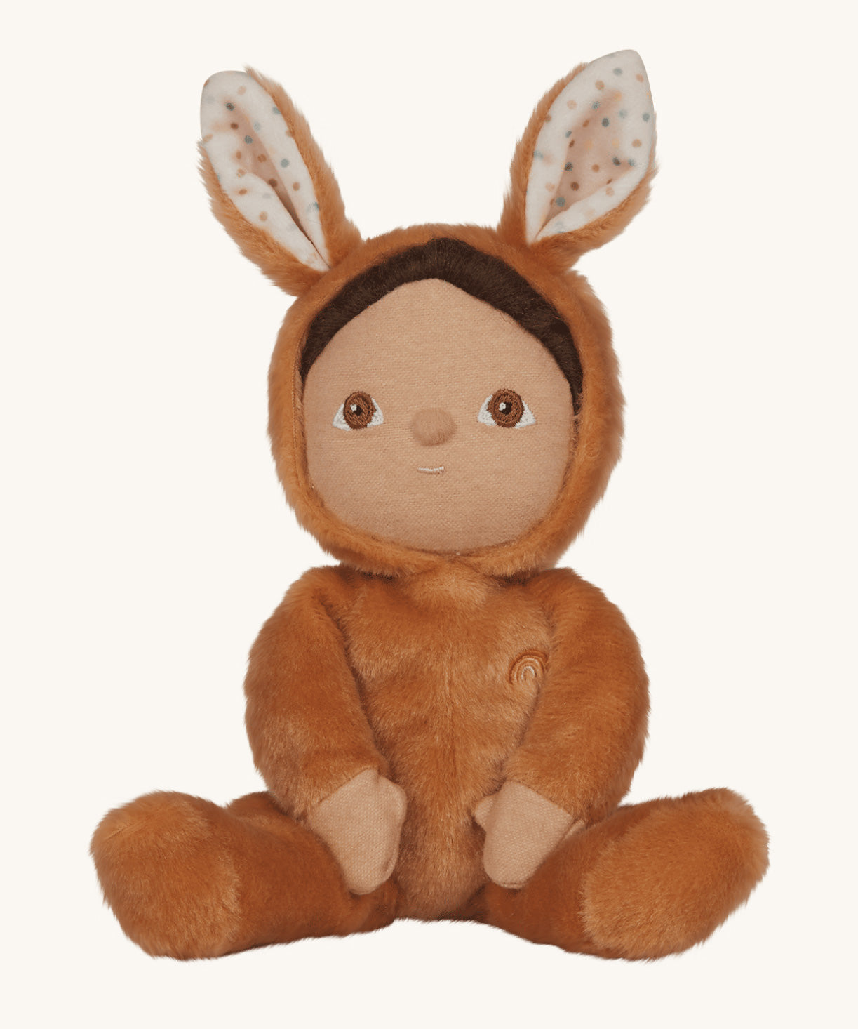 Olli Ella toffee coloured Bucky Bunny Dinky Dinkum Doll in a seated position.