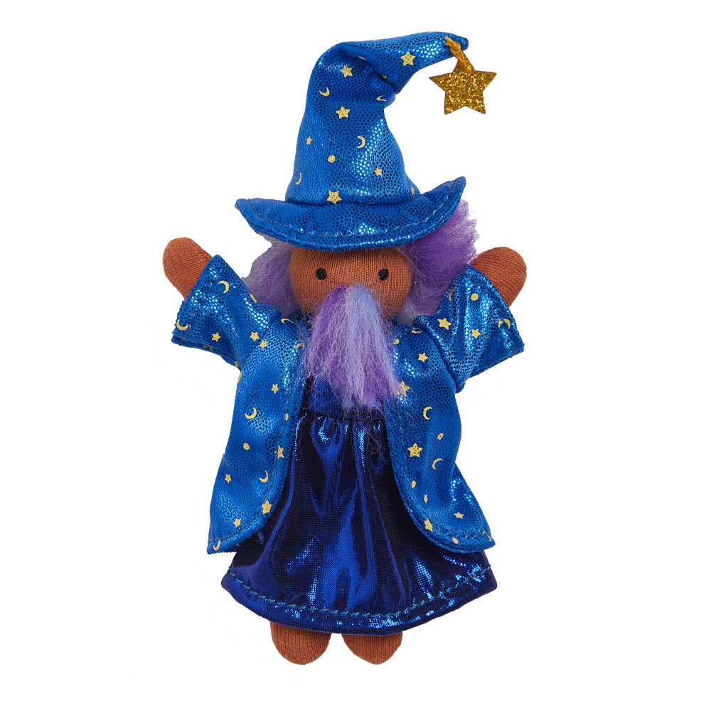 Olli Ella Holdie Folk Wulfric the Wizard posed with arms up